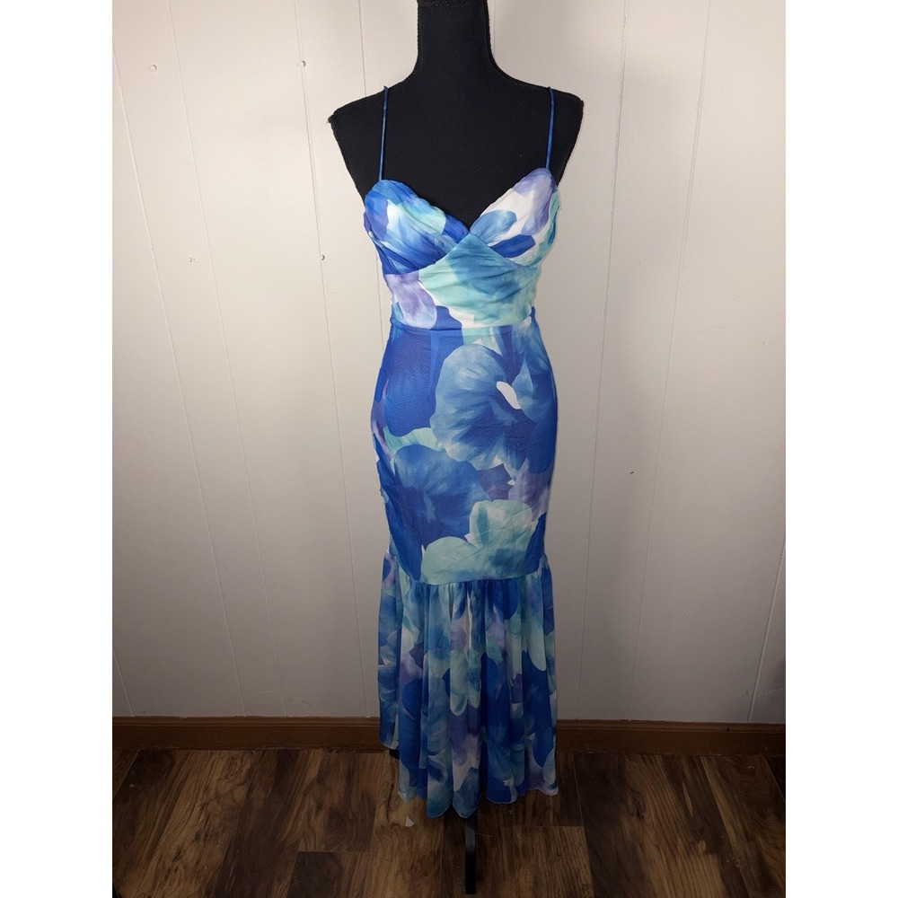 Here Comes The Sun Sunni Low Back Midi Dress Floral Blue Xs Fit & Flare